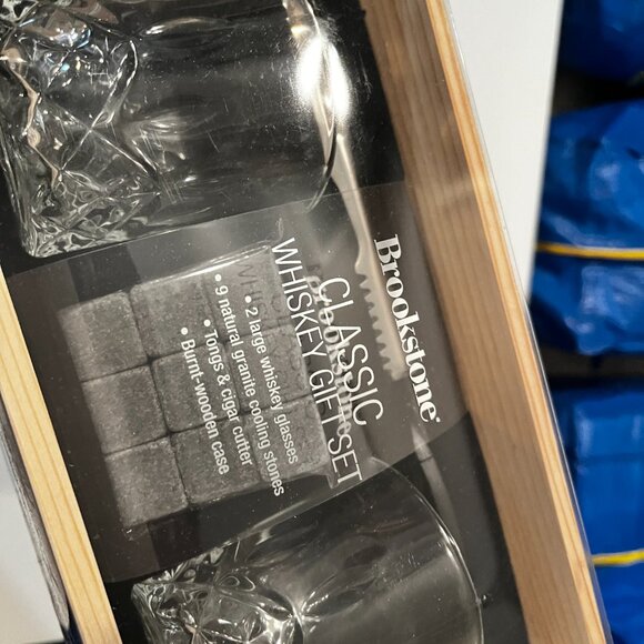 Whisey Gift Set -- (Glasses, Cooling Stones, Tongs) by Brookstone (men/x/NEW) - Picture 6 of 16